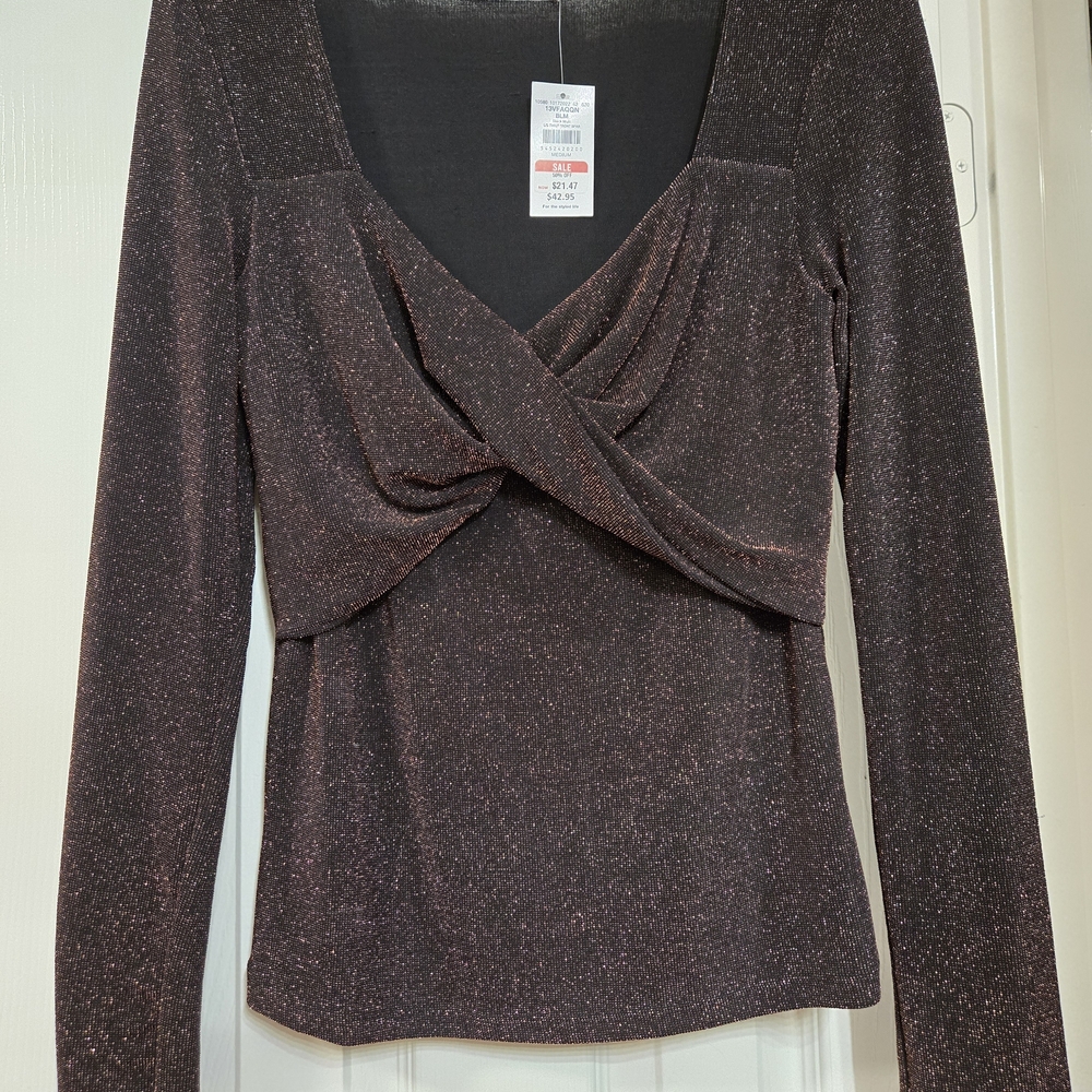 Buckle Shimmering Long Sleeve Top - Picture 2 of 5
